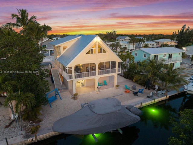 1 of 51 - 1015 Adams Dr, Key Largo, FL