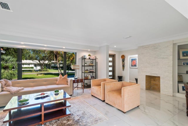 2 of 14 - 1020 Ne 98th St, Miami Shores, FL