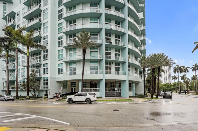 3 of 25 - 1900 N Bayshore Dr 1411, Miami, FL
