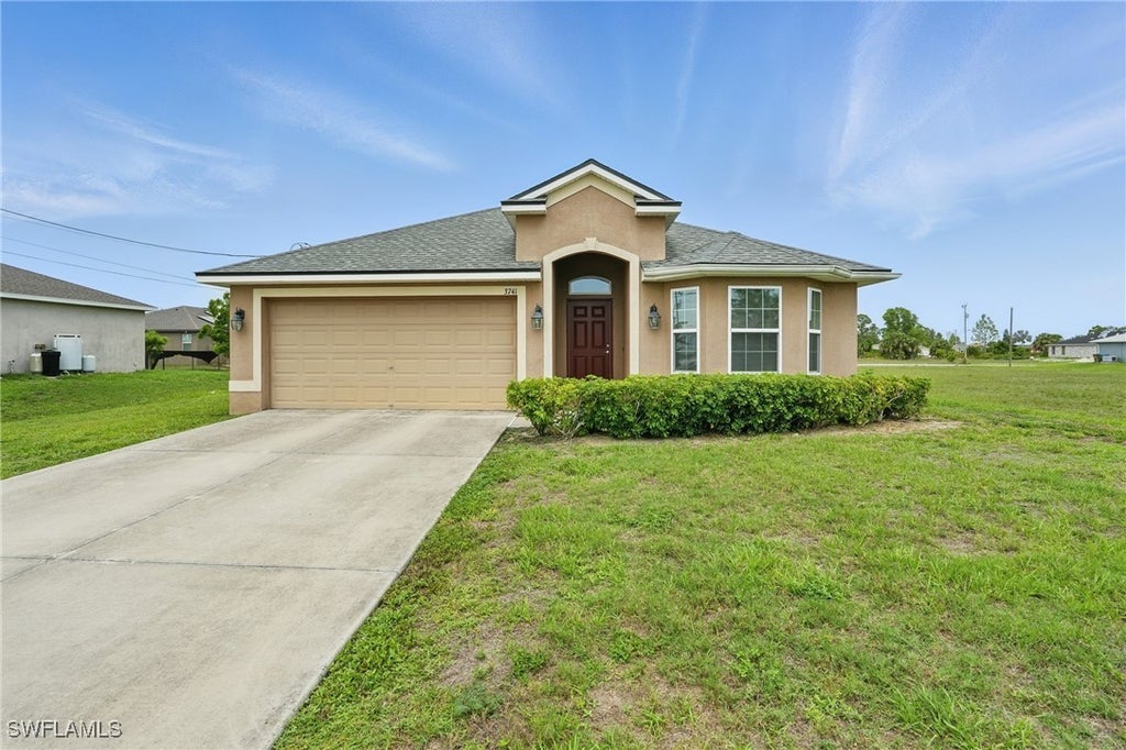 3741 Ne 14th Ave, Cape Coral