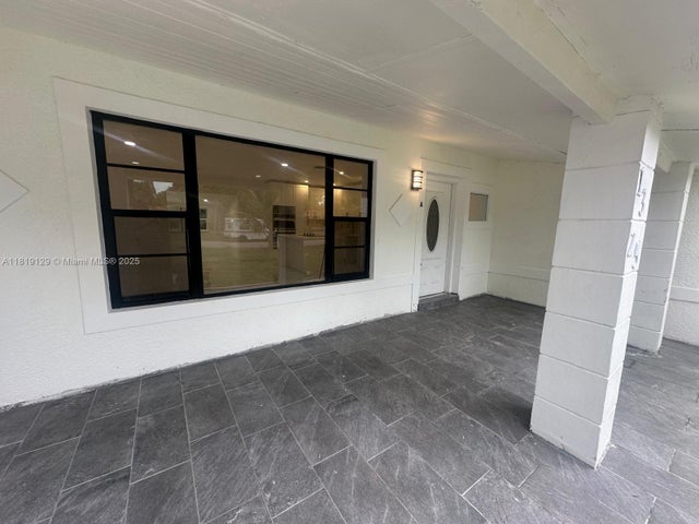 2 of 41 - 1325 Ne 203rd St, Miami, FL