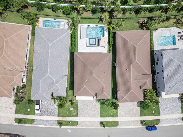 4 of 75 - 12471 Solana Bay Cir, Palm Beach Gardens, FL