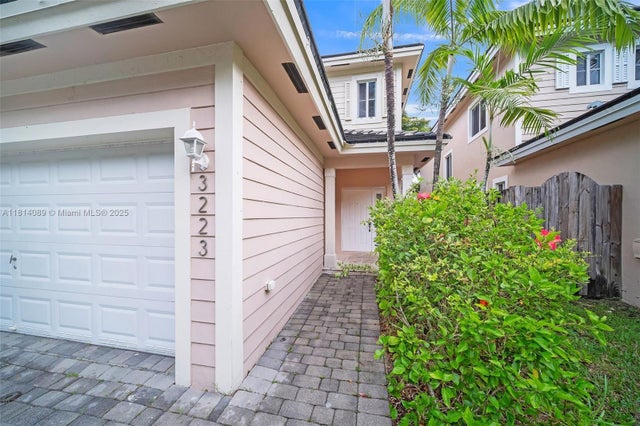 2 of 30 - 3223 Se 2nd Dr, Homestead, FL