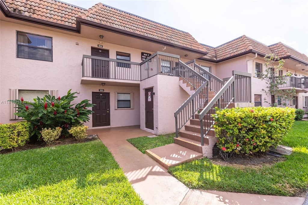 10624 Nw 10th St 103, Pembroke Pines