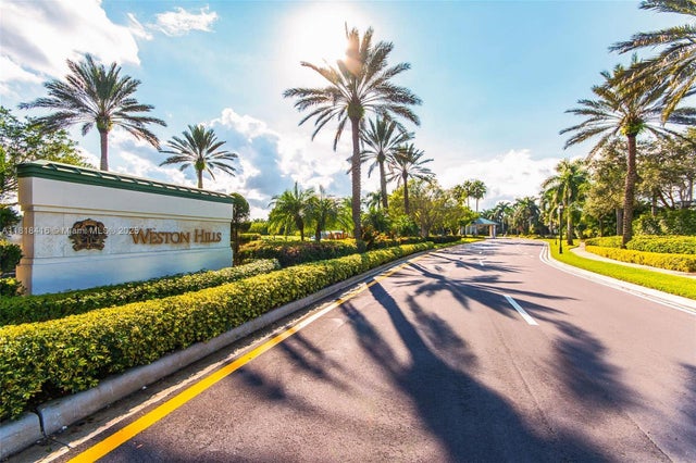 1 of 42 - 2510 Jardin Dr, Weston, FL