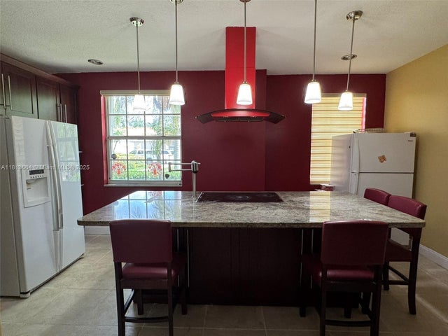 4 of 20 - 15048 Sw 51st St, Davie, FL