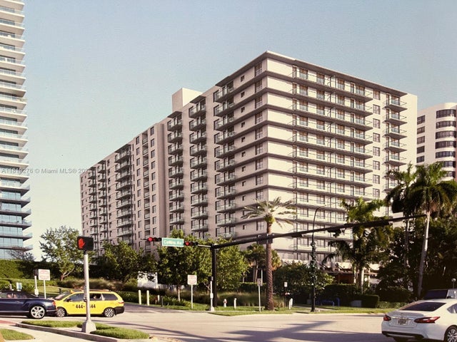 10185 Collins Ave 609, Bal Harbour