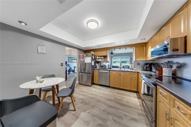 3 of 18 - 8331 Nw 18th St, Pembroke Pines, FL