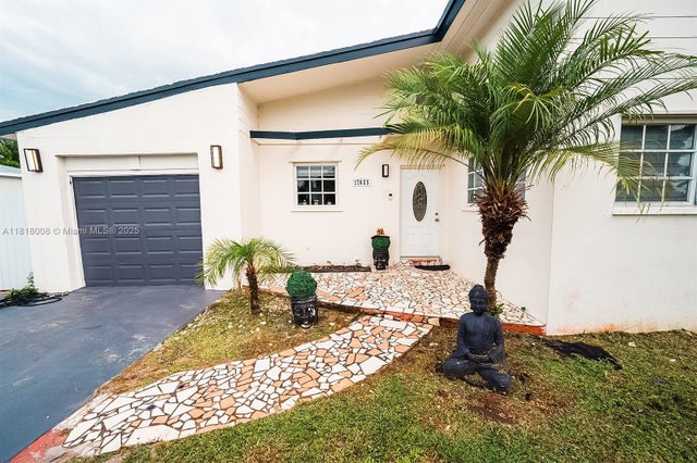1 of 21 - 17825 Nw 8th Pl, Miami Gardens, FL