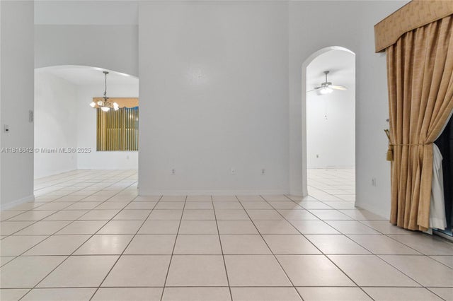 4 of 25 - 13148 Sw 23rd St, Miramar, FL