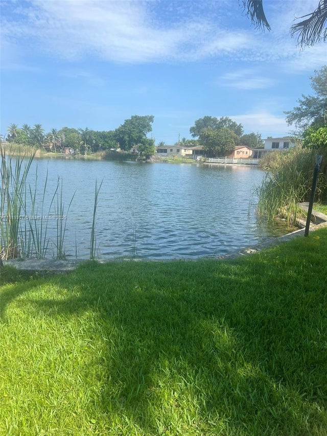 3 of 4 - 13201 Nw 26th Court, Miami, FL