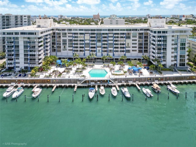 4 of 6 - 800 West Ave 243, Miami Beach, FL