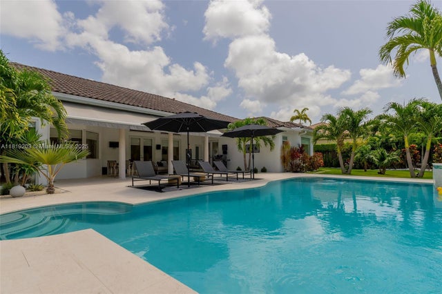 1 of 31 - 9532 Sw 124th Ter, Miami, FL