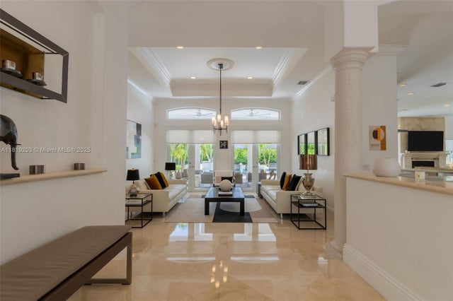 4 of 31 - 9532 Sw 124th Ter, Miami, FL