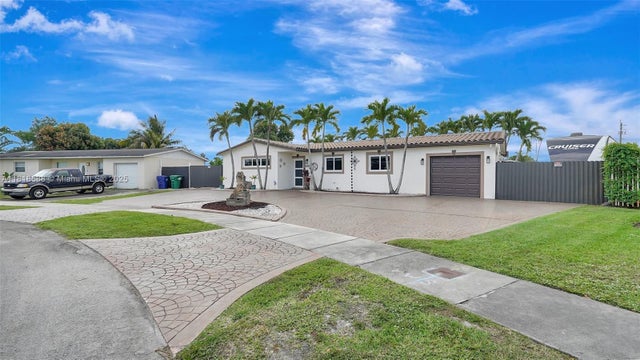 3 of 63 - 8540 Nw 182nd St, Hialeah, FL