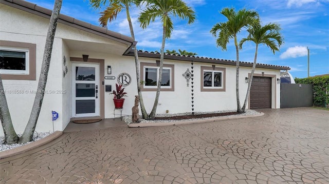 4 of 63 - 8540 Nw 182nd St, Hialeah, FL