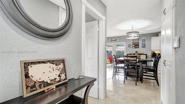 5 of 63 - 8540 Nw 182nd St, Hialeah, FL