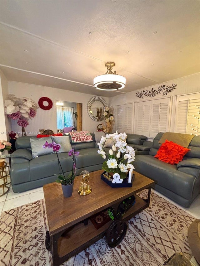 4 of 19 - 13191 Sw 9th St, Davie, FL