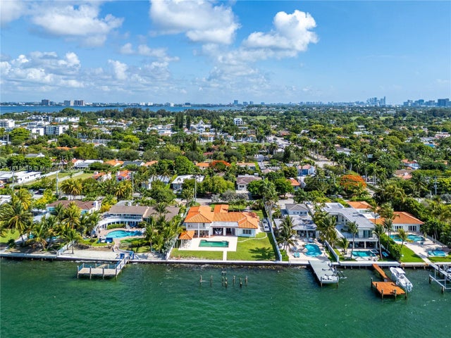 5 of 11 - 1730 Bay Dr, Miami Beach, FL