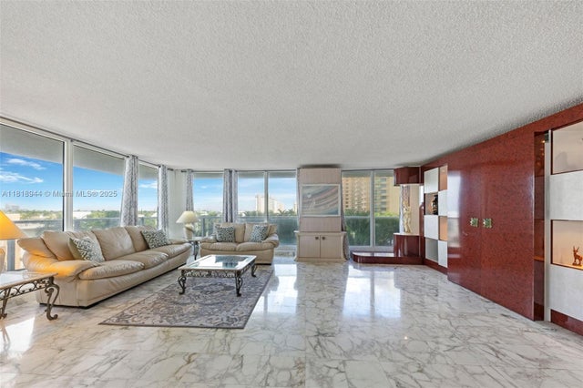 3 of 31 - 2751 S Ocean Dr 501n, Hollywood, FL