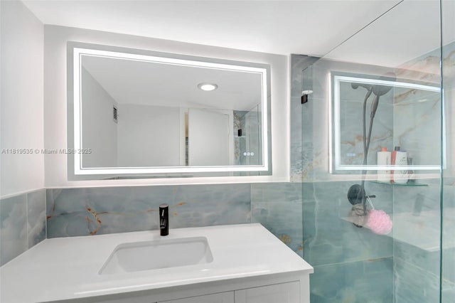 5 of 23 - 3015 N Ocean Blvd 4k, Fort Lauderdale, FL