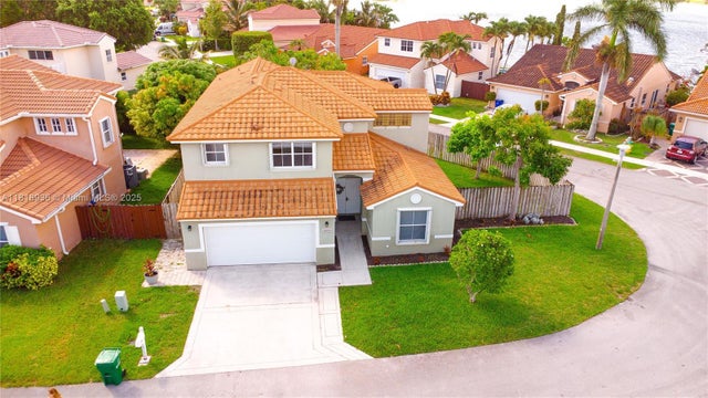 1 of 54 - 6736 Schooner Ter, Margate, FL