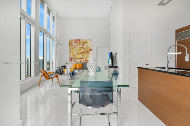 3 of 22 - 485 Brickell Ave 4004, Miami, FL