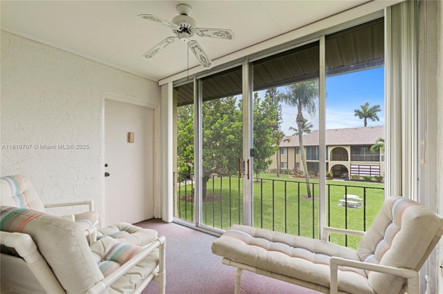 4 of 36 - 311 Pine Ridge Cir C-2, Green Acres, FL