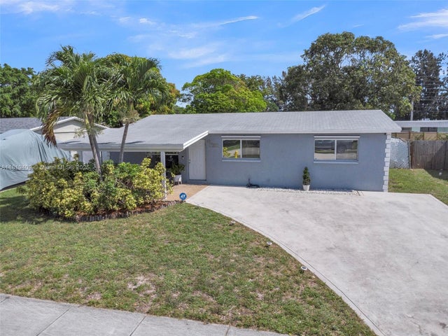 1 of 49 - 2771 Nw 25th St, Fort Lauderdale, FL