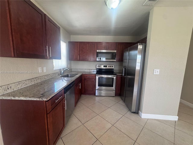 4 of 54 - 7491 Fillmore St, Hollywood, FL