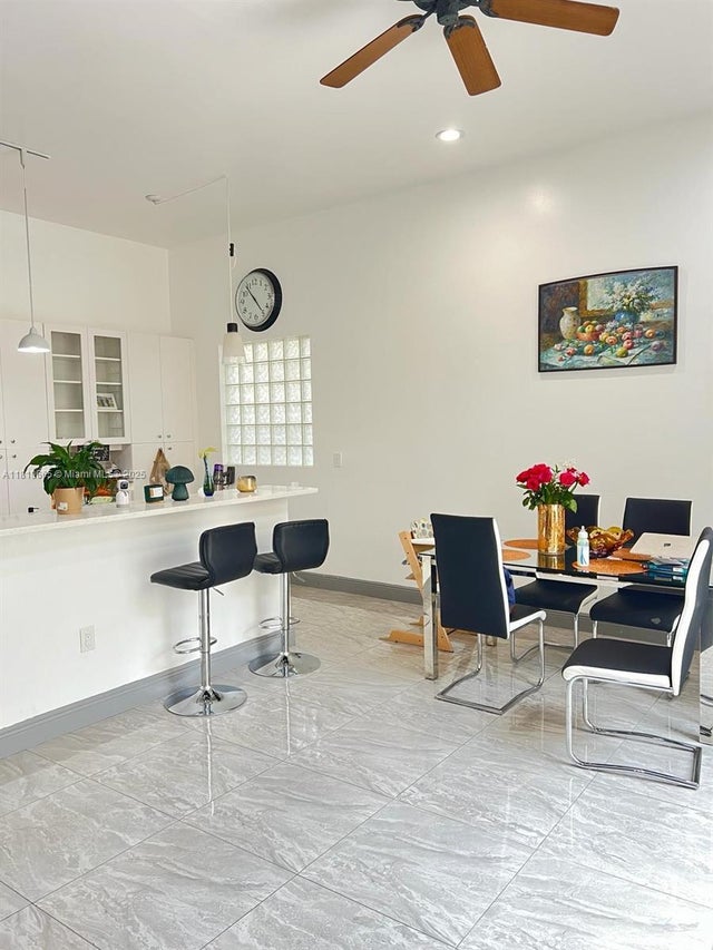 3 of 26 - 1120 Papaya St, Hollywood, FL