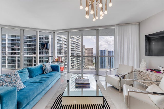 5 of 33 - 495 Brickell Ave 3604, Miami, FL