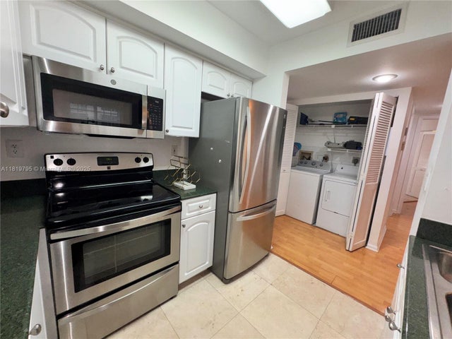 4 of 22 - 1280 S Alhambra Cir 1308, Coral Gables, FL