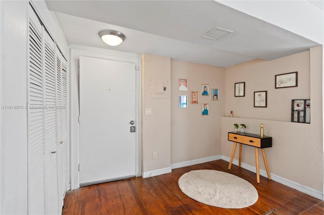 3 of 15 - 760 Meridian Ave 3, Miami Beach, FL