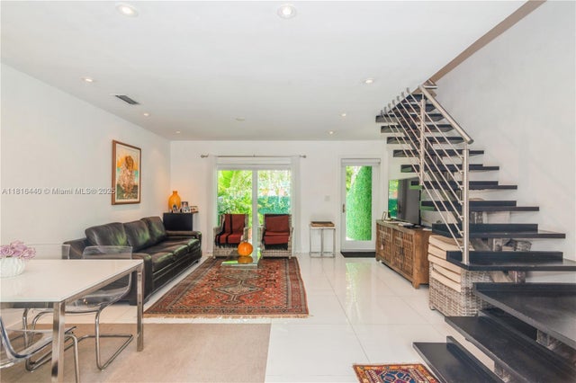 2 of 14 - 798 Crandon Blvd 55-b, Key Biscayne, FL