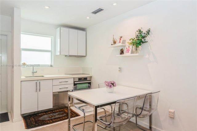 5 of 14 - 798 Crandon Blvd 55-b, Key Biscayne, FL