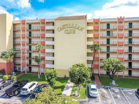 2 of 13 - 9455 W Flagler St C712, Miami, FL