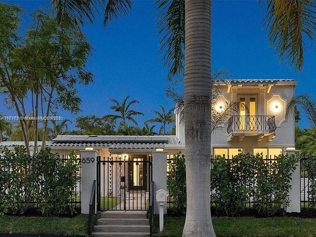 1 of 30 - 659 Ne 73rd Street, Miami, FL