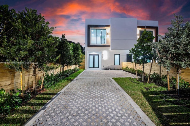 5 of 56 - 535 Nw 52nd St, Miami, FL