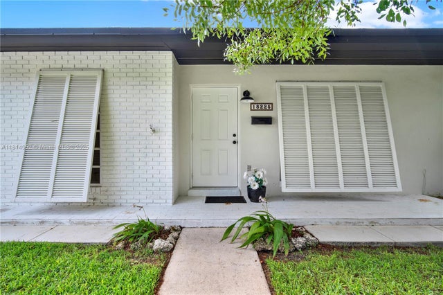 18225 Sw 94th Ave, Palmetto Bay