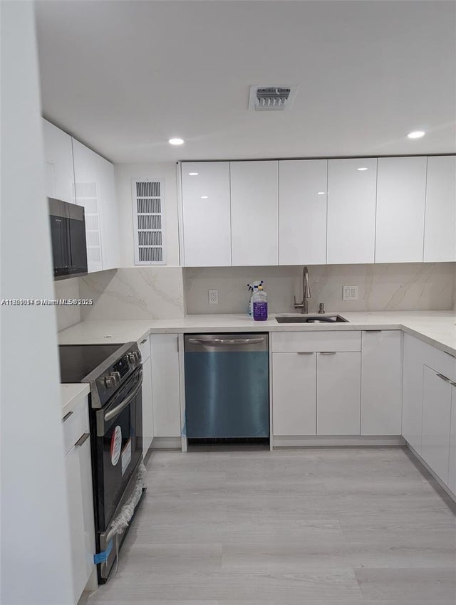 3 of 6 - 2801 Ne 183rd St 1709w, Aventura, FL