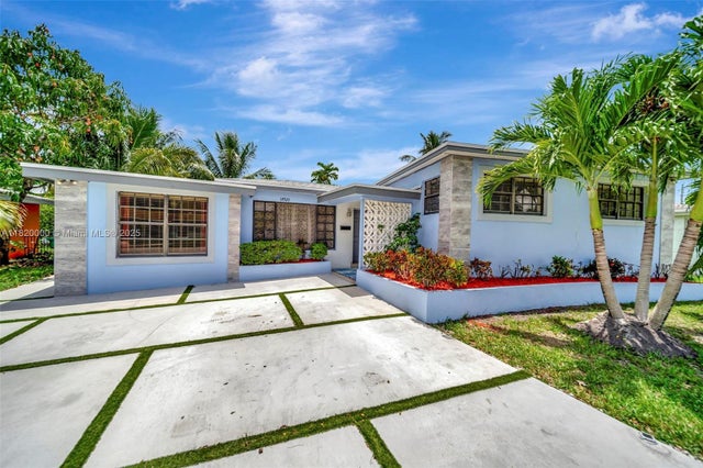 2 of 72 - 14925 Ne 7th Ave, Miami, FL