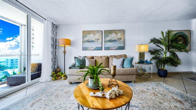 1 of 29 - 6770 Indian Creek Dr 7b, Miami Beach, FL