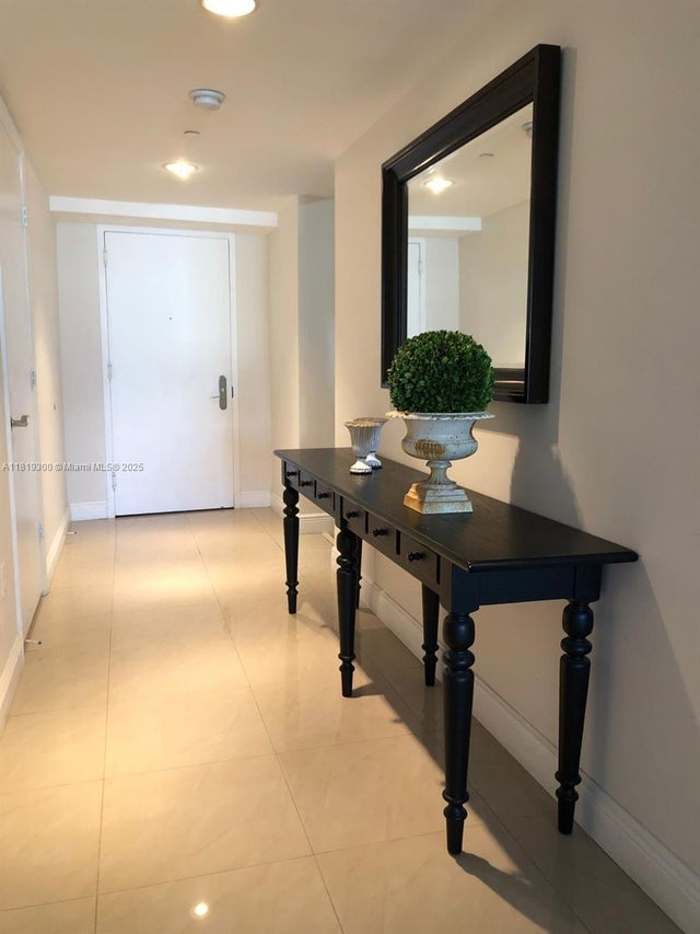 4 of 21 - 1800 S Ocean Dr 908, Hallandale Beach, FL
