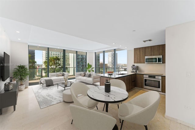 2 of 63 - 88 Sw 7th St 712, Miami, FL