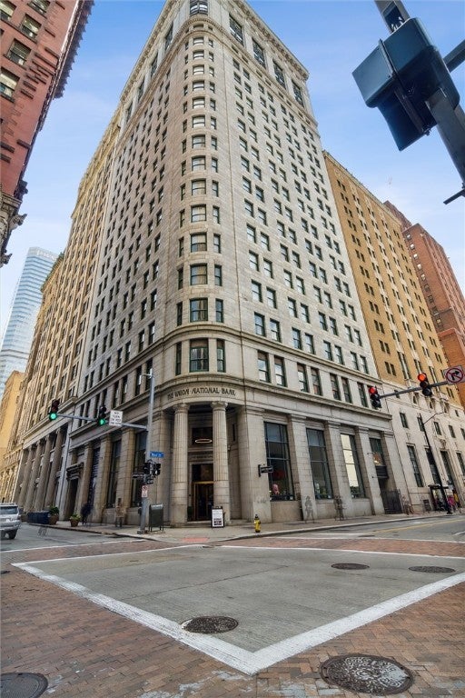 306 4th Avenue 902, Downtown Pgh