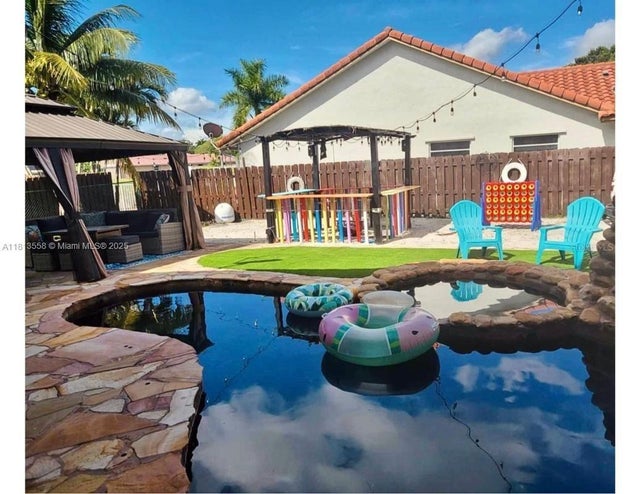 4 of 23 - 680 Nw 111th Way, Coral Springs, FL