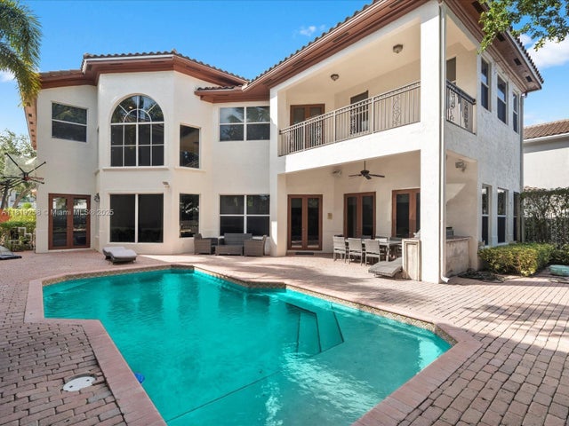 1 of 68 - 19501 Ne 14 Ct, North Miami Beach, FL