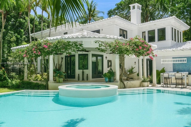 1 of 44 - 2050 Alton Rd, Miami Beach, FL