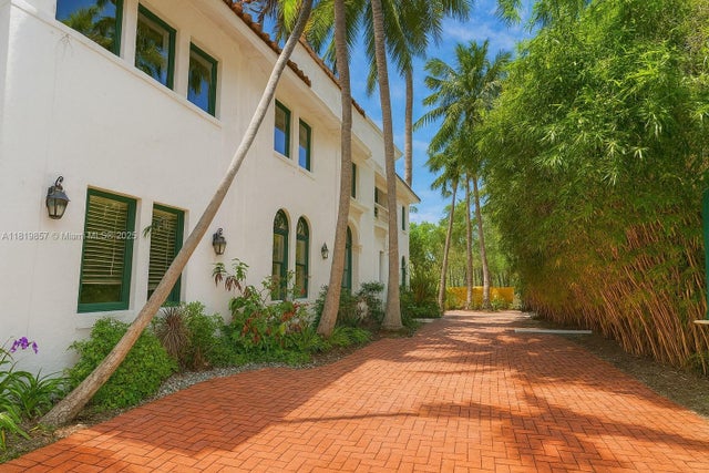 3 of 44 - 2050 Alton Rd, Miami Beach, FL